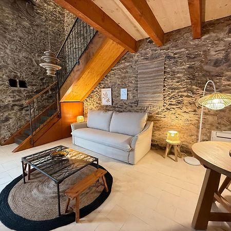Agi Porthos Apartments Росас Экстерьер фото