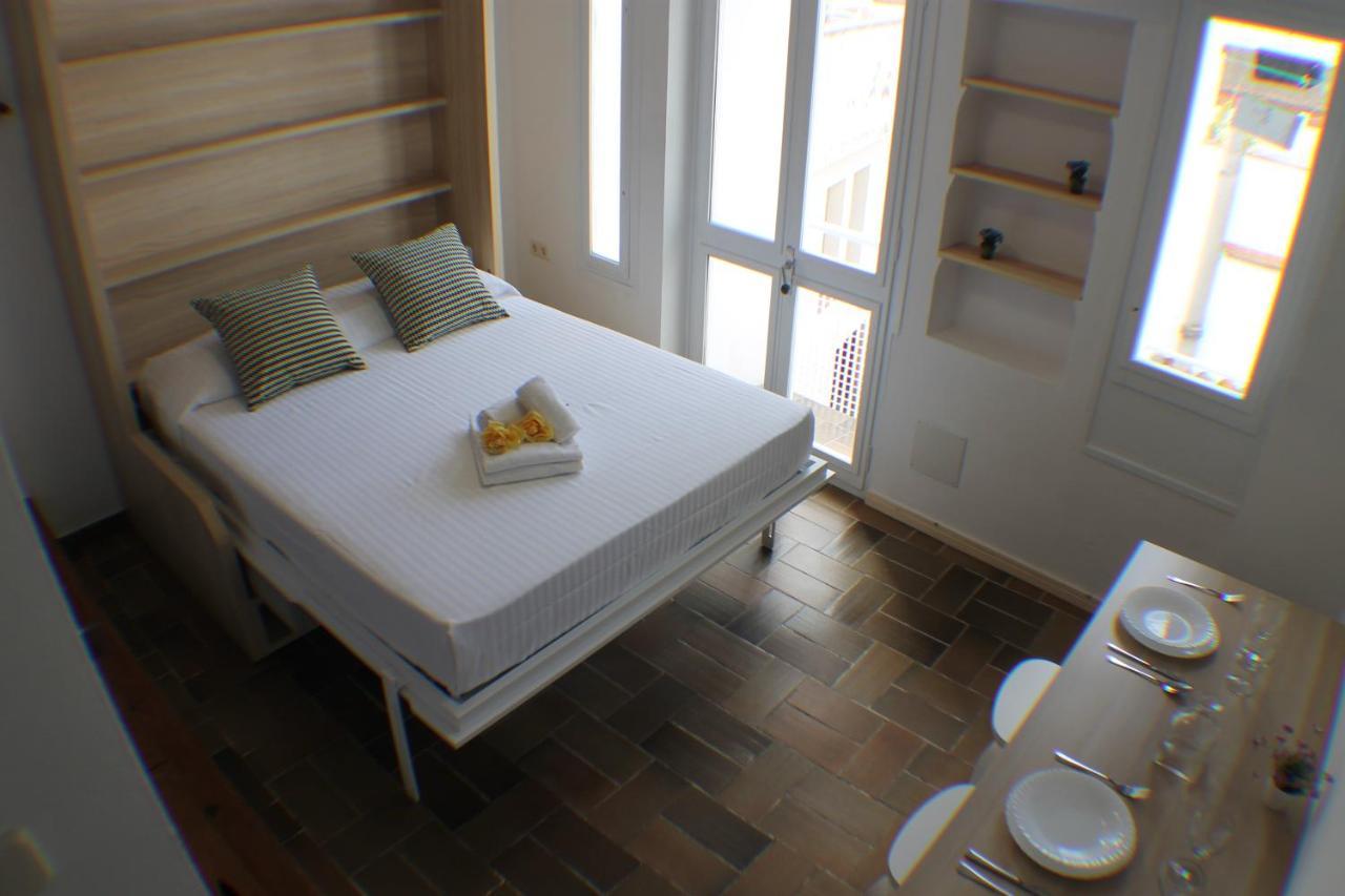 Agi Porthos Apartments Росас Экстерьер фото