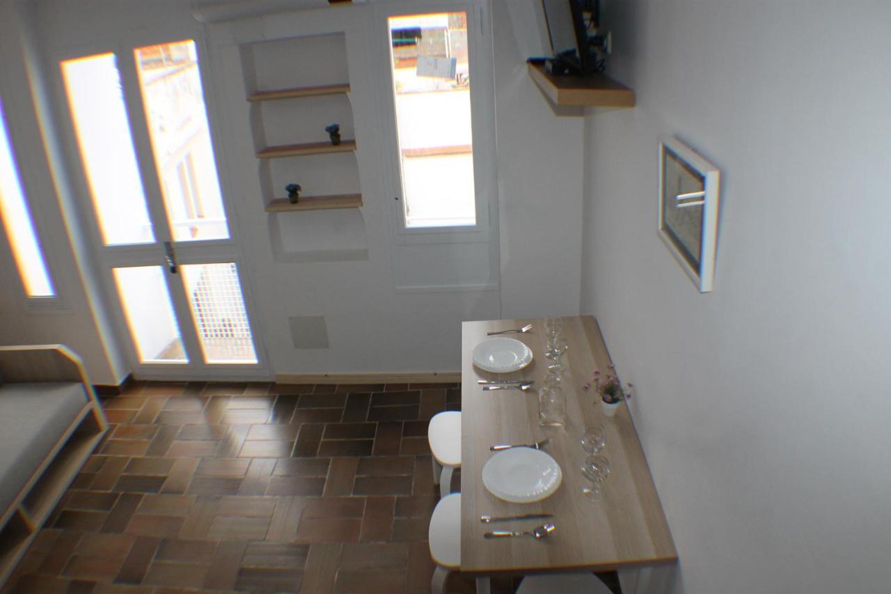 Agi Porthos Apartments Росас Экстерьер фото