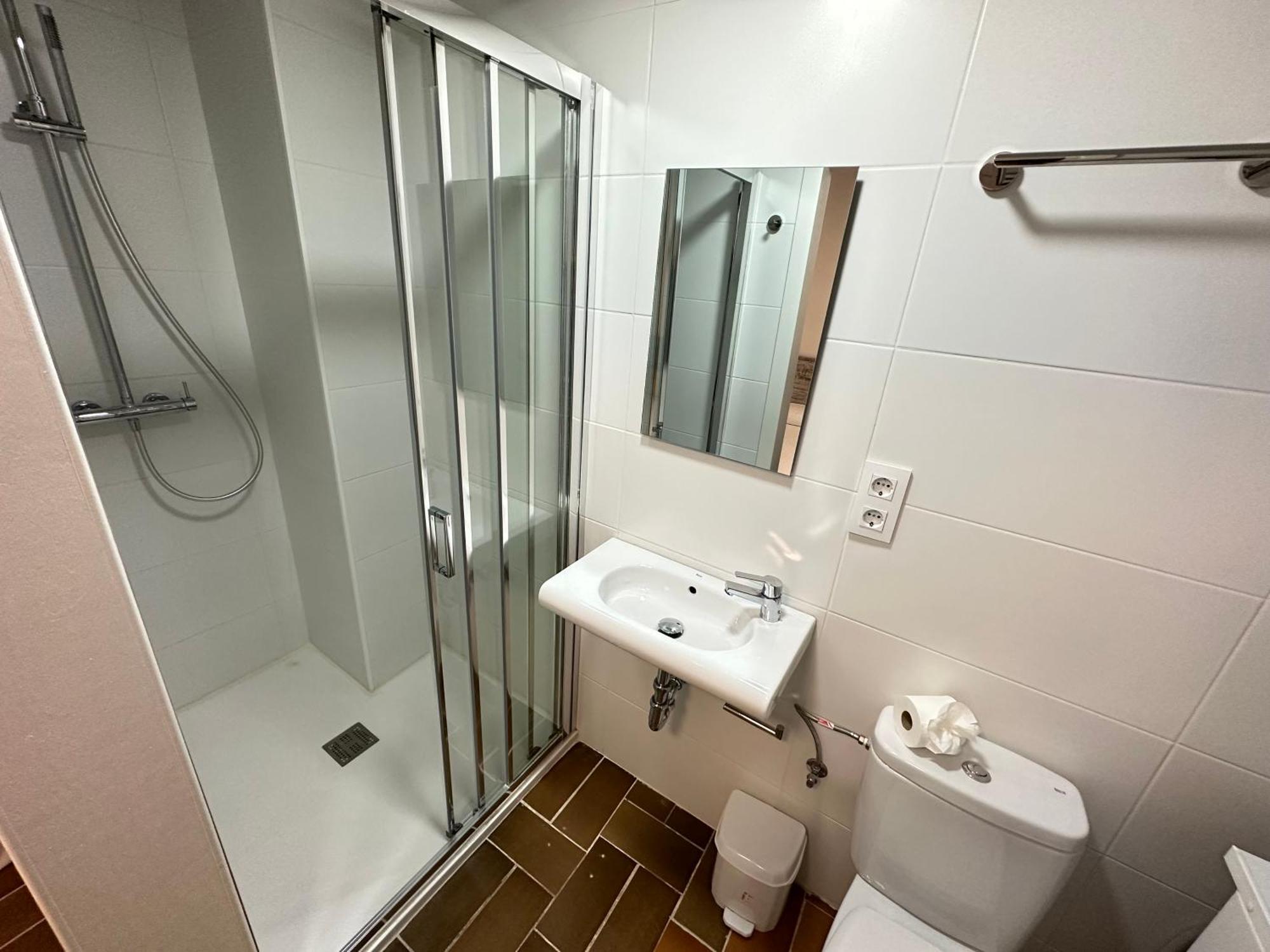 Agi Porthos Apartments Росас Экстерьер фото