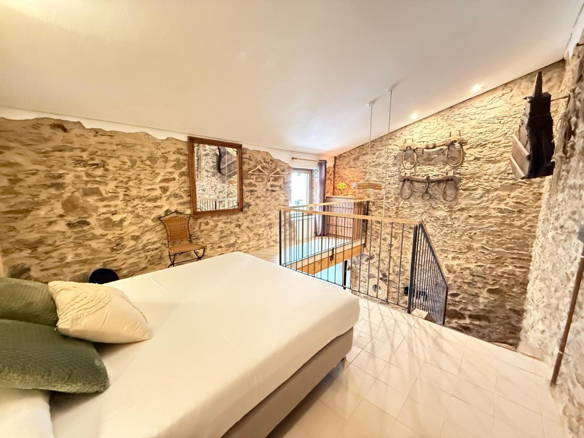 Agi Porthos Apartments Росас Экстерьер фото